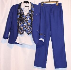 4-Piece Boys Dress Suit – Kids World – Size 10 (As-Is)
